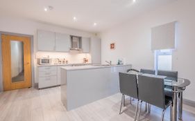 Portrush Marine Apartments Flat 5
